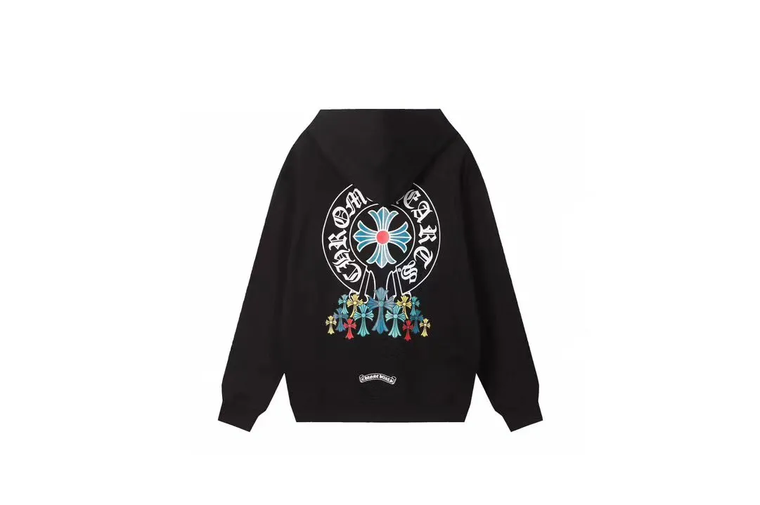 M04—P210 -Chrome Hearts/Chrome Hearts printed sweatshirt cardigan jacket -420 grams of high-density, high-quality wool, soft, delicate and skin-friendly, soft and silky to the touch, warm and skin-friendly -The hardware and zipper accessories are all customized and full of details -Colour: black -Size: S M L XL